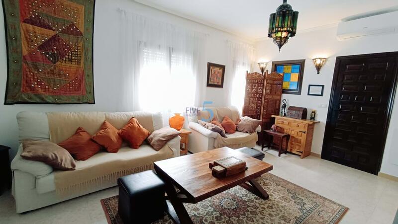 4 Schlafzimmer Villa zu verkaufen