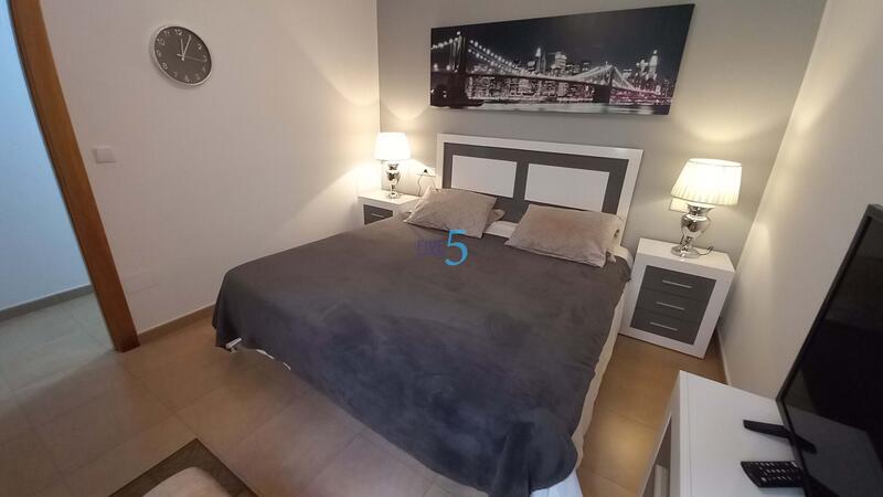 2 slaapkamer Appartement Te koop