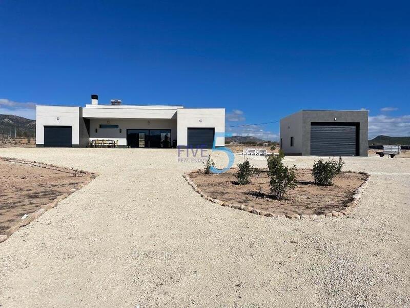 4 Cuarto Villa en venta