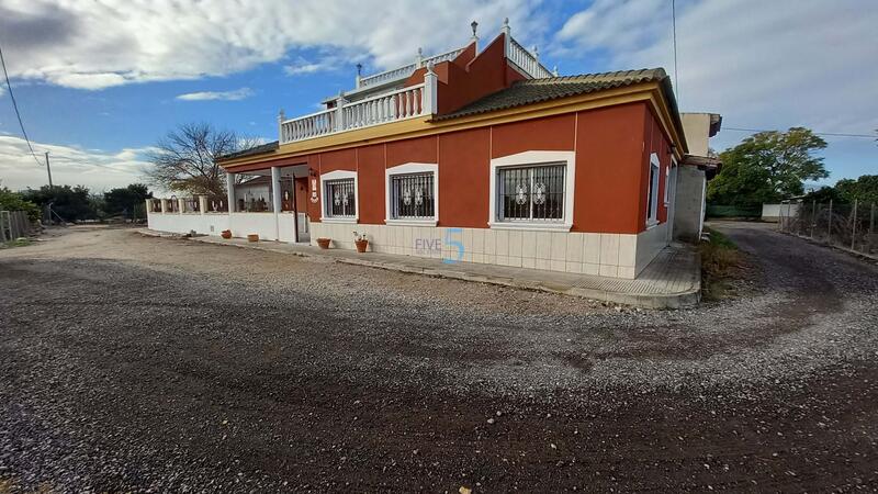 5 Cuarto Country House en venta en Almoradí, Alicante