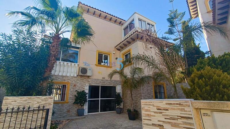 Villa for sale in Orihuela, Alicante