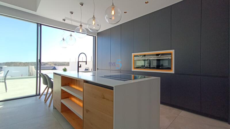 4 bedroom Villa for sale