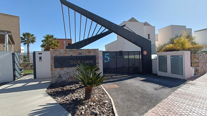 4 bedroom Villa for sale