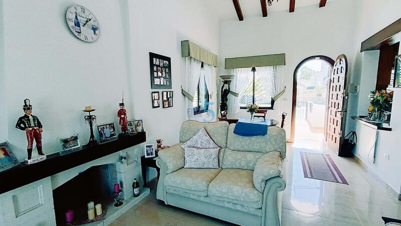 4 Schlafzimmer Villa zu verkaufen