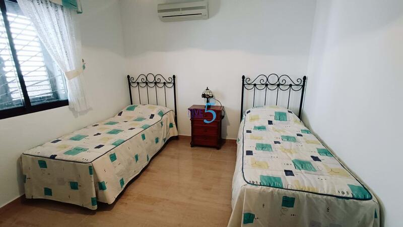 4 Schlafzimmer Villa zu verkaufen