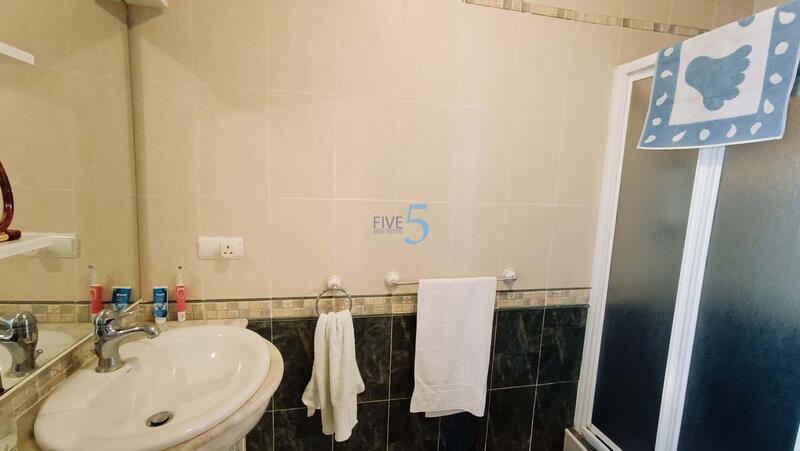 4 Schlafzimmer Villa zu verkaufen