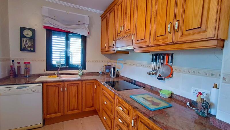 4 Schlafzimmer Villa zu verkaufen