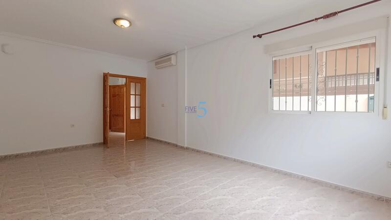 4 Cuarto Adosado en venta