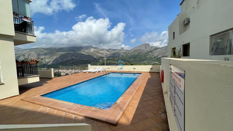 Apartment for sale in Benimantell, Alicante