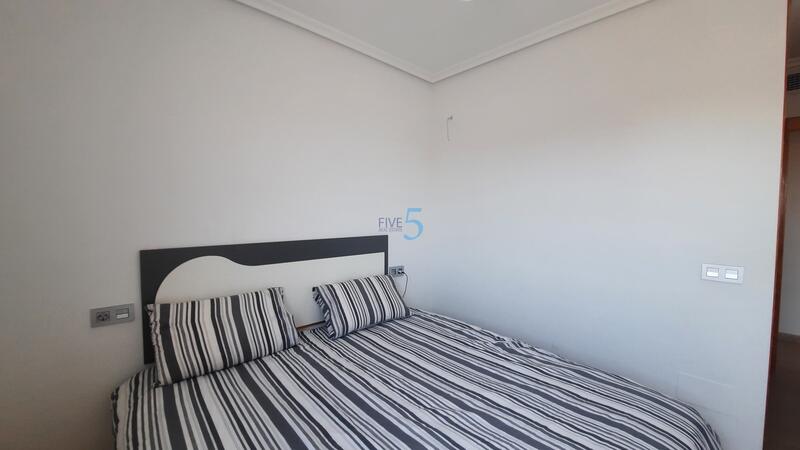 2 slaapkamer Appartement Te koop