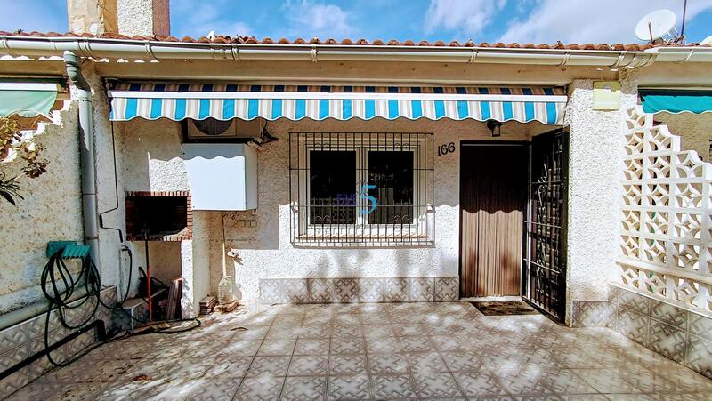 Stadthaus zu verkaufen in Guardamar del Segura, Alicante