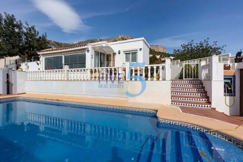 Villa til salg i Calp/Calpe, Alicante