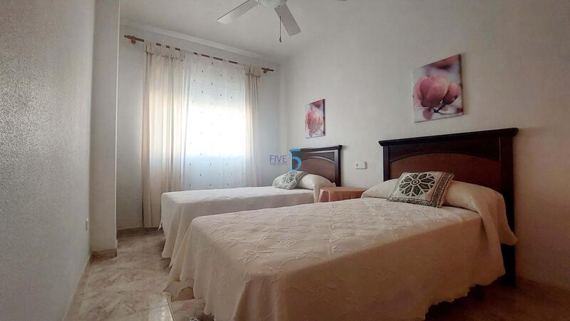 2 slaapkamer Appartement Te koop