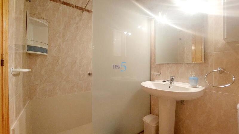 2 slaapkamer Appartement Te koop