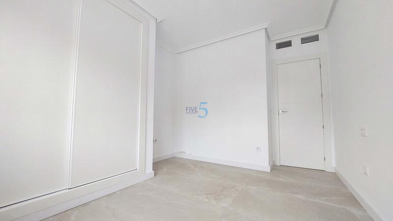 2 slaapkamer Appartement Te koop