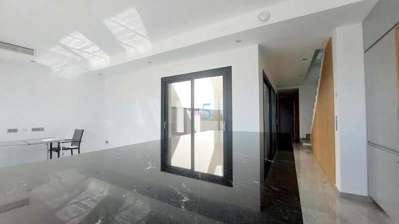 3 Cuarto Villa en venta