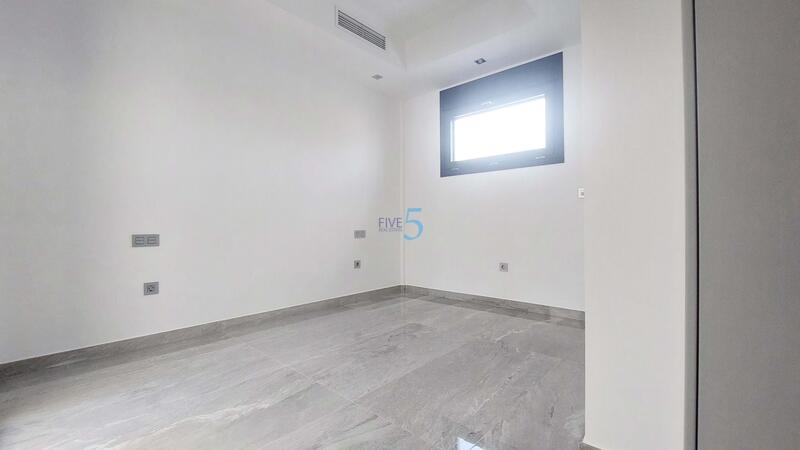 3 Cuarto Villa en venta