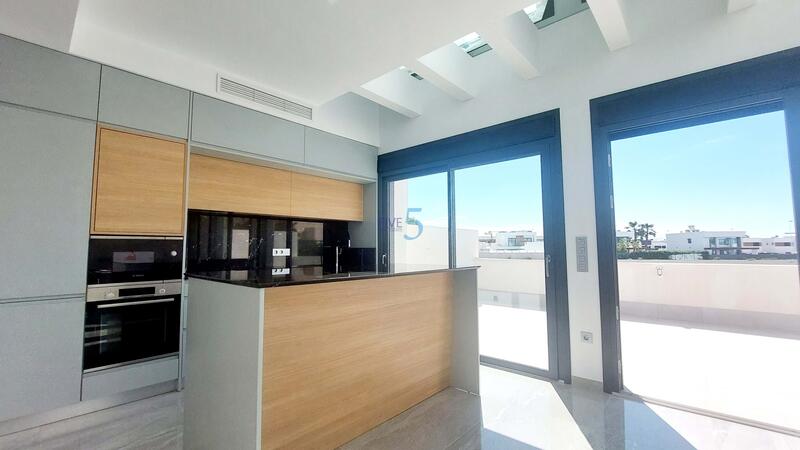 3 Cuarto Villa en venta