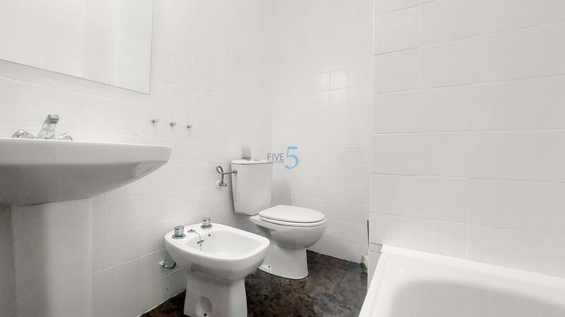 2 sovrum Radhus till salu