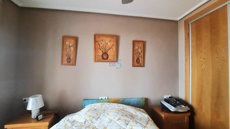 2 slaapkamer Appartement Te koop