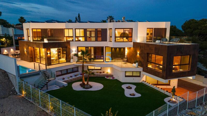 Villa till salu i Benidorm, Alicante