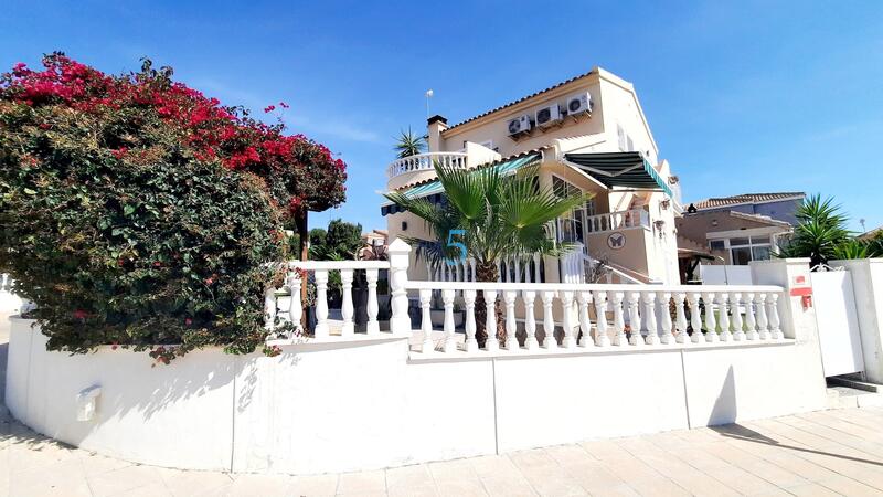 Деревенский Дом продается в Pilar de la Horadada, Alicante
