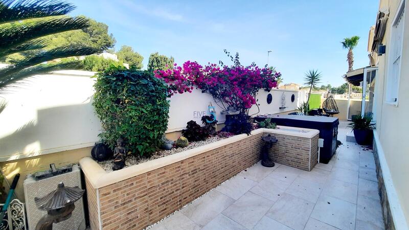 4 bedroom Country House for sale