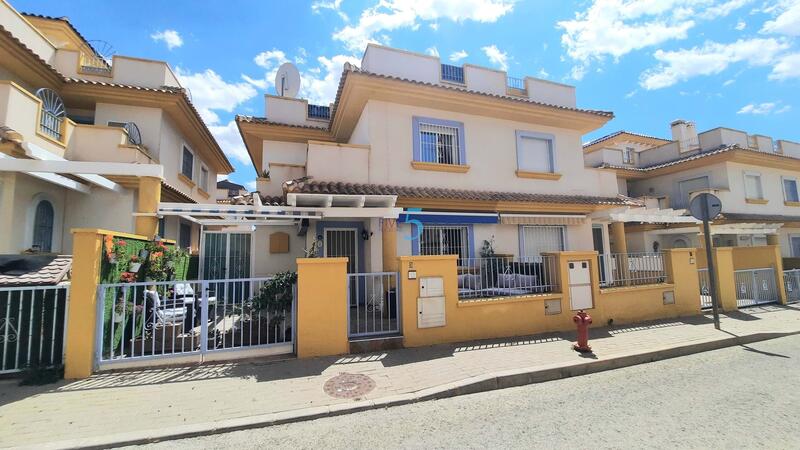 Stadthaus zu verkaufen in Murcia, Murcia