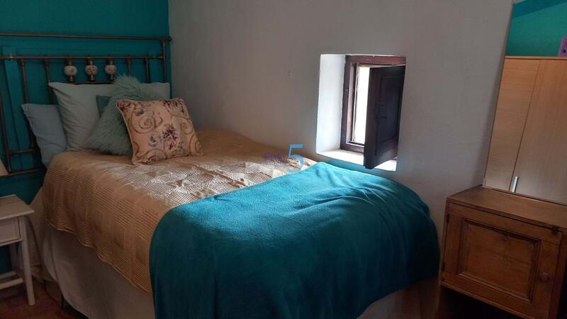 3 bedroom Country House for sale