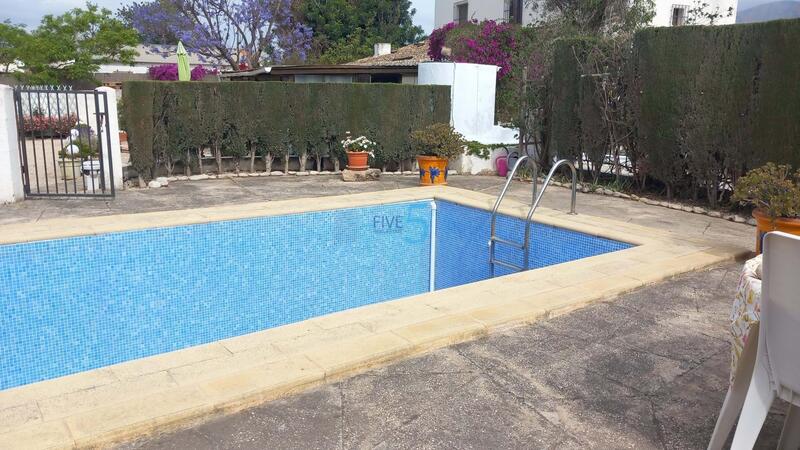 3 bedroom Country House for sale