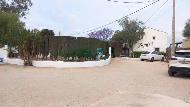 3 bedroom Country House for sale