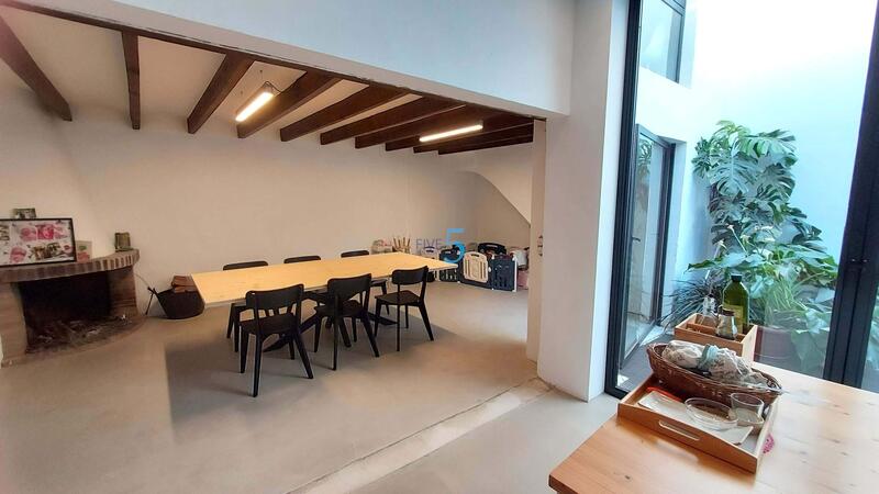 3 bedroom Townhouse for sale