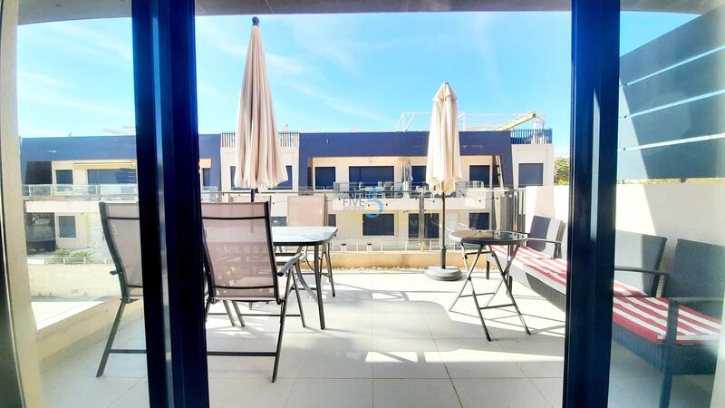 3 bedroom Apartment for sale
