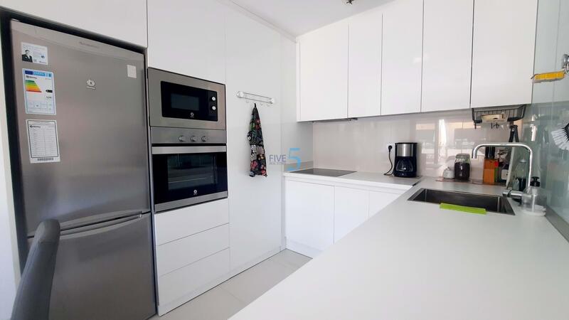 3 bedroom Apartment for sale