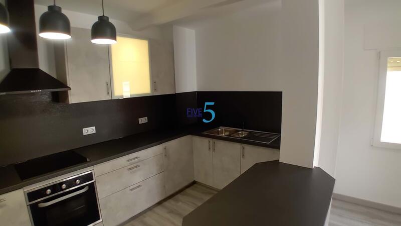 3 bedroom Apartment for sale