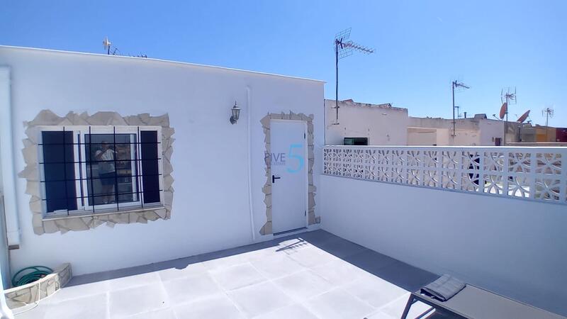 2 slaapkamer Appartement Te koop