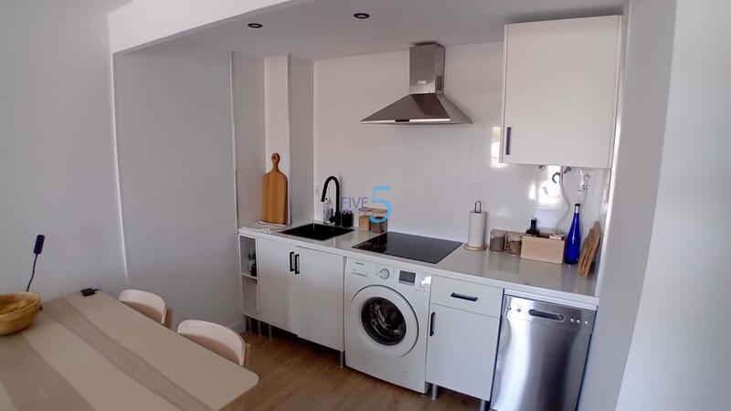2 slaapkamer Appartement Te koop