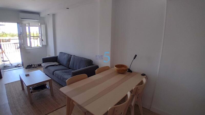 2 slaapkamer Appartement Te koop