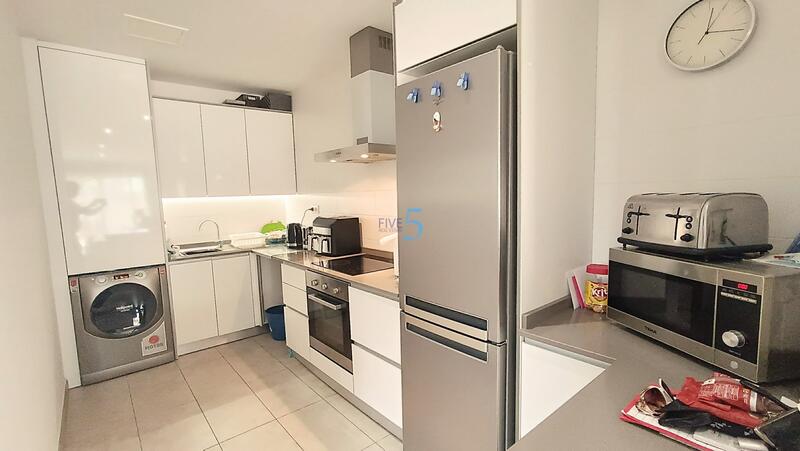 2 slaapkamer Appartement Te koop