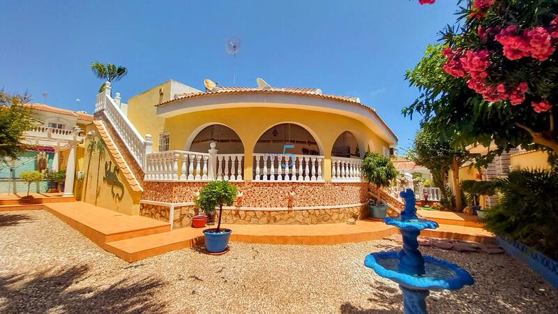3 bedroom Villa for sale