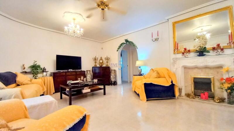 3 bedroom Villa for sale
