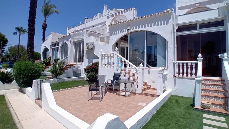 2 bedroom Villa for sale