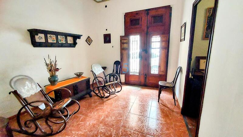 5 Schlafzimmer Stadthaus zu verkaufen