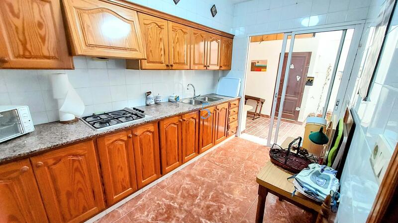 5 Schlafzimmer Stadthaus zu verkaufen
