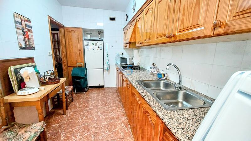 5 Schlafzimmer Stadthaus zu verkaufen