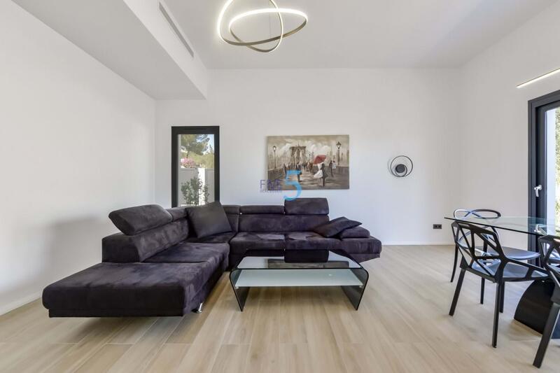 4 Schlafzimmer Villa zu verkaufen