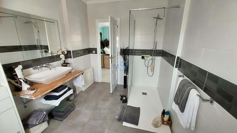 3 bedroom Country House for sale