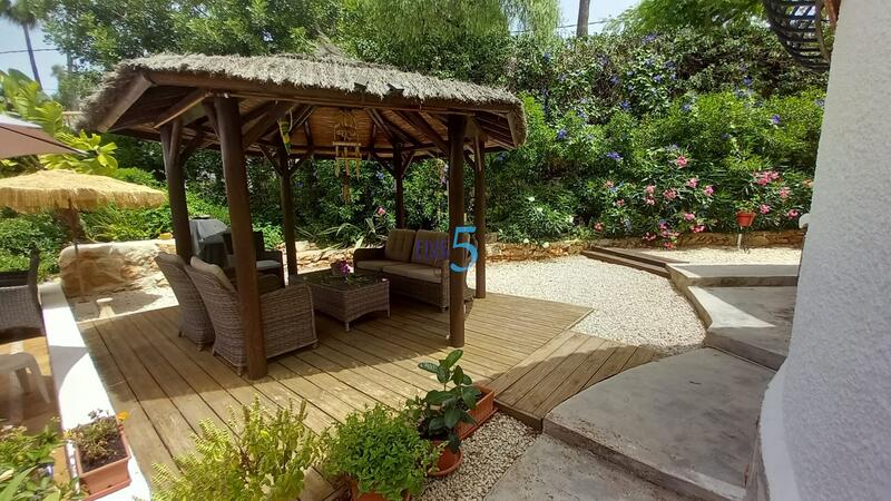 3 chambre Auberge à vendre