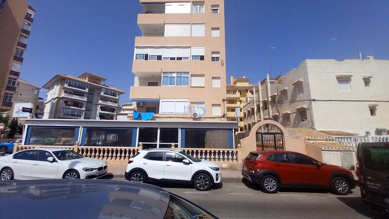 Leilighet til salgs i Torrevieja, Alicante