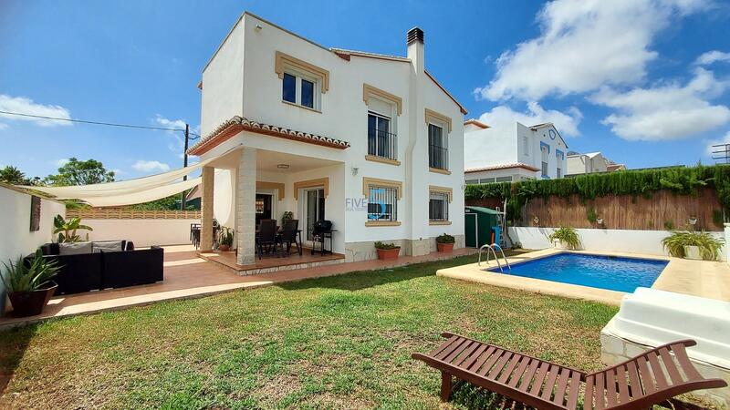 Landhaus zu verkaufen in Beniarbeig, Alicante